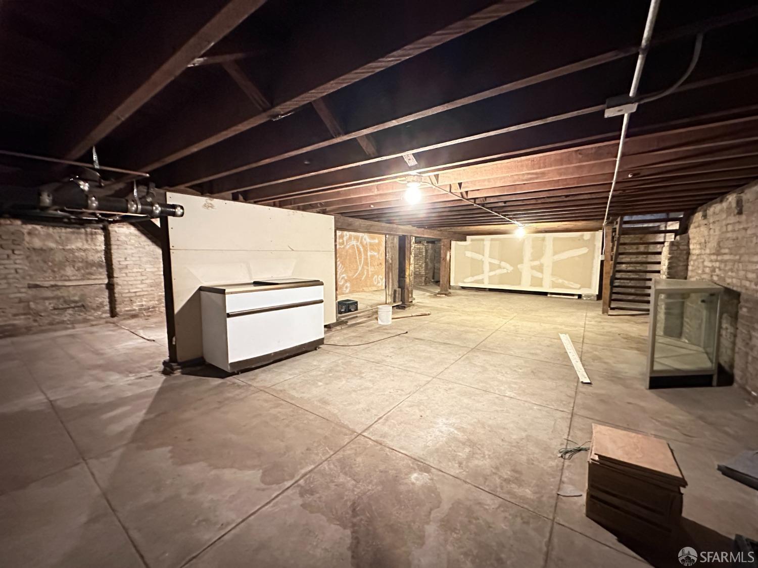 Detail Gallery Image 8 of 17 For 3572 20th St, San Francisco,  CA 94110 - – Beds | – Baths