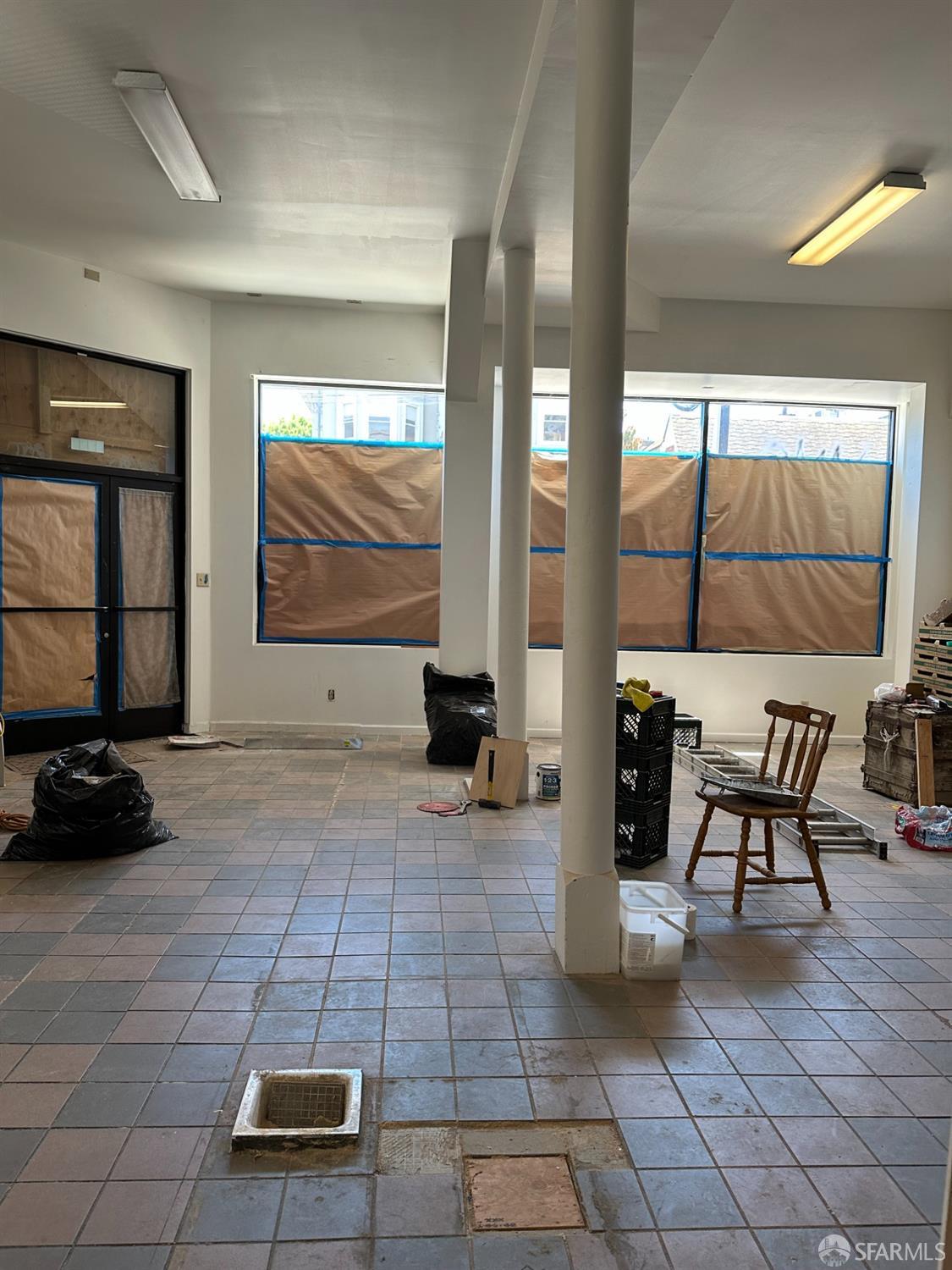 Detail Gallery Image 3 of 17 For 3572 20th St, San Francisco,  CA 94110 - – Beds | – Baths