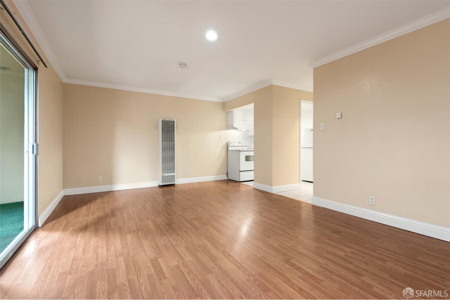 Detail Gallery Image 2 of 17 For 1735 Woodland Ave, East Palo Alto,  CA 94303 - 0 Beds | 1 Baths