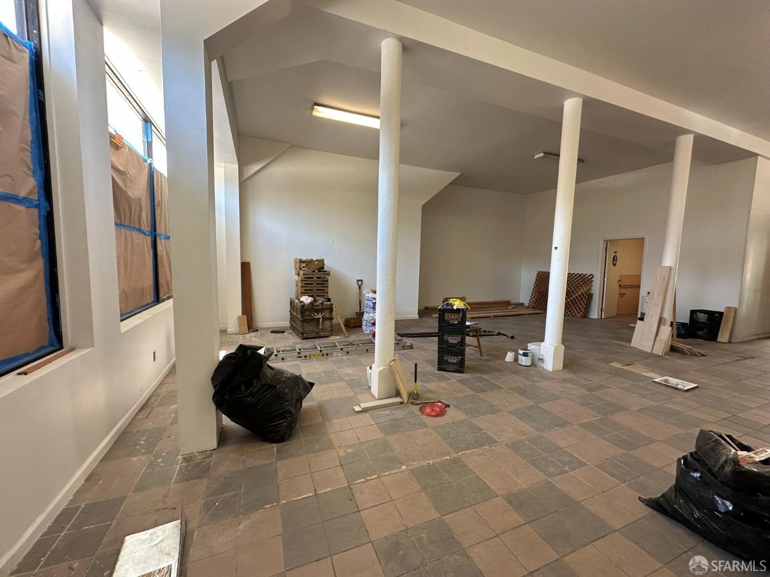 Detail Gallery Image 10 of 17 For 3572 20th St, San Francisco,  CA 94110 - – Beds | – Baths