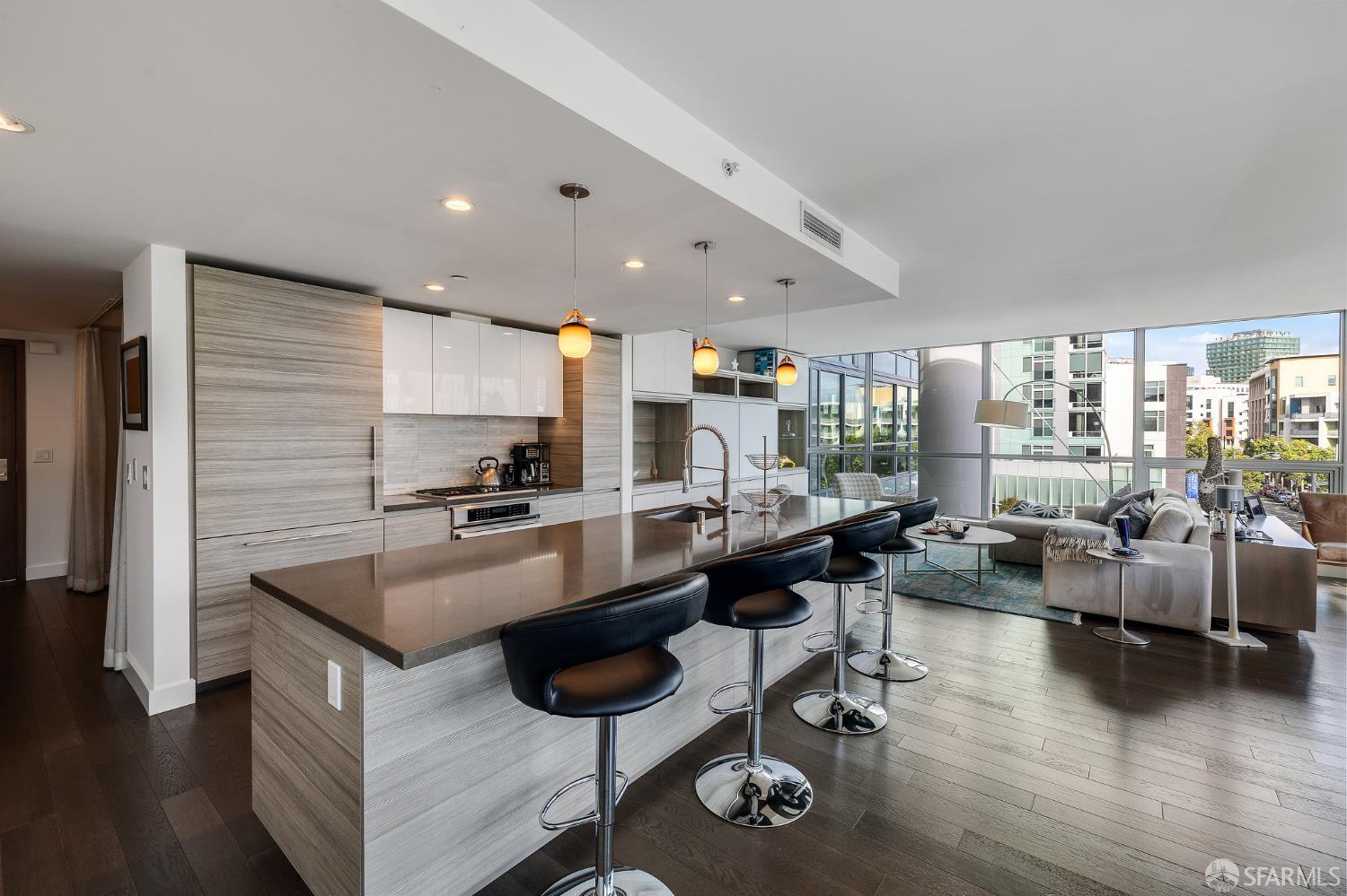 Detail Gallery Image 4 of 52 For 708 Long Bridge St #407,  San Francisco,  CA 94158 - 2 Beds | 2 Baths