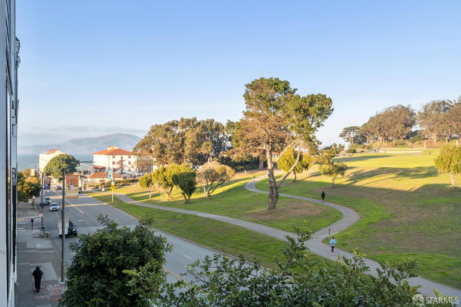 Detail Gallery Image 17 of 42 For 3501 Laguna St #208,  San Francisco,  CA 94123 - 1 Beds | 1 Baths