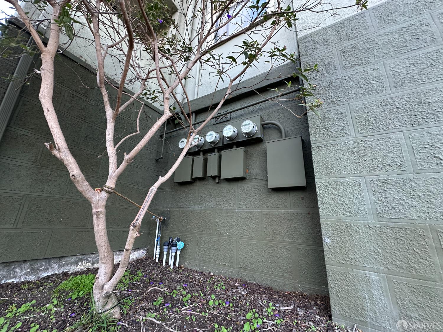 Detail Gallery Image 24 of 25 For 4345 Leach Ave, Oakland,  CA 94602 - – Beds | – Baths