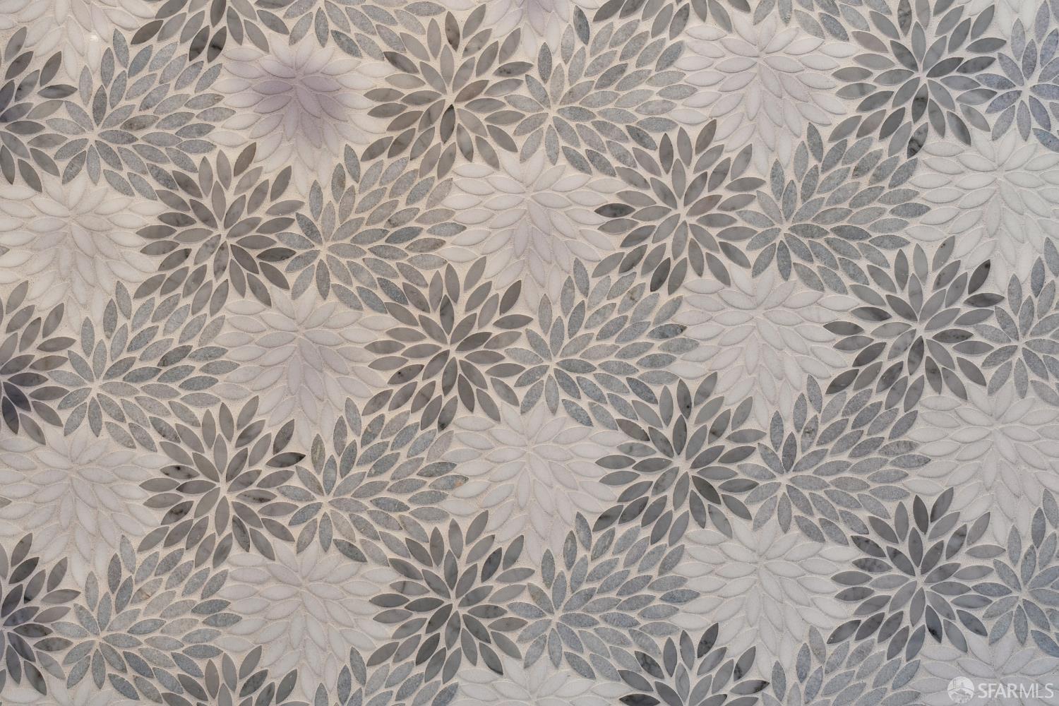 Detail Gallery Image 49 of 91 For 2550 Baker St, San Francisco,  CA 94123 - 5 Beds | 4/1 Baths