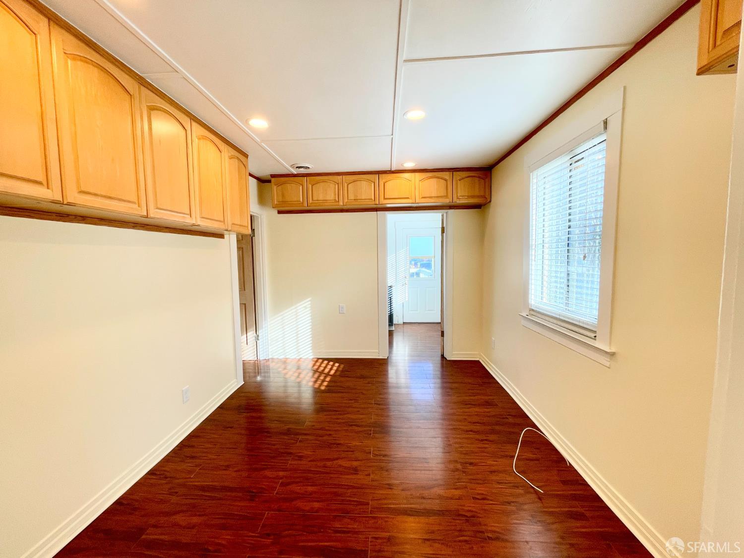 Detail Gallery Image 13 of 18 For 2 Brighton Ave, San Francisco,  CA 94112 - 0 Beds | 1 Baths