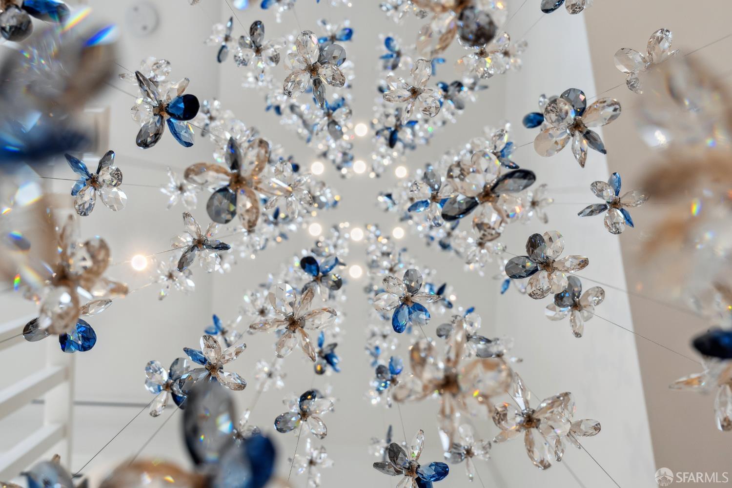 Detail Gallery Image 56 of 91 For 2550 Baker St, San Francisco,  CA 94123 - 5 Beds | 4/1 Baths