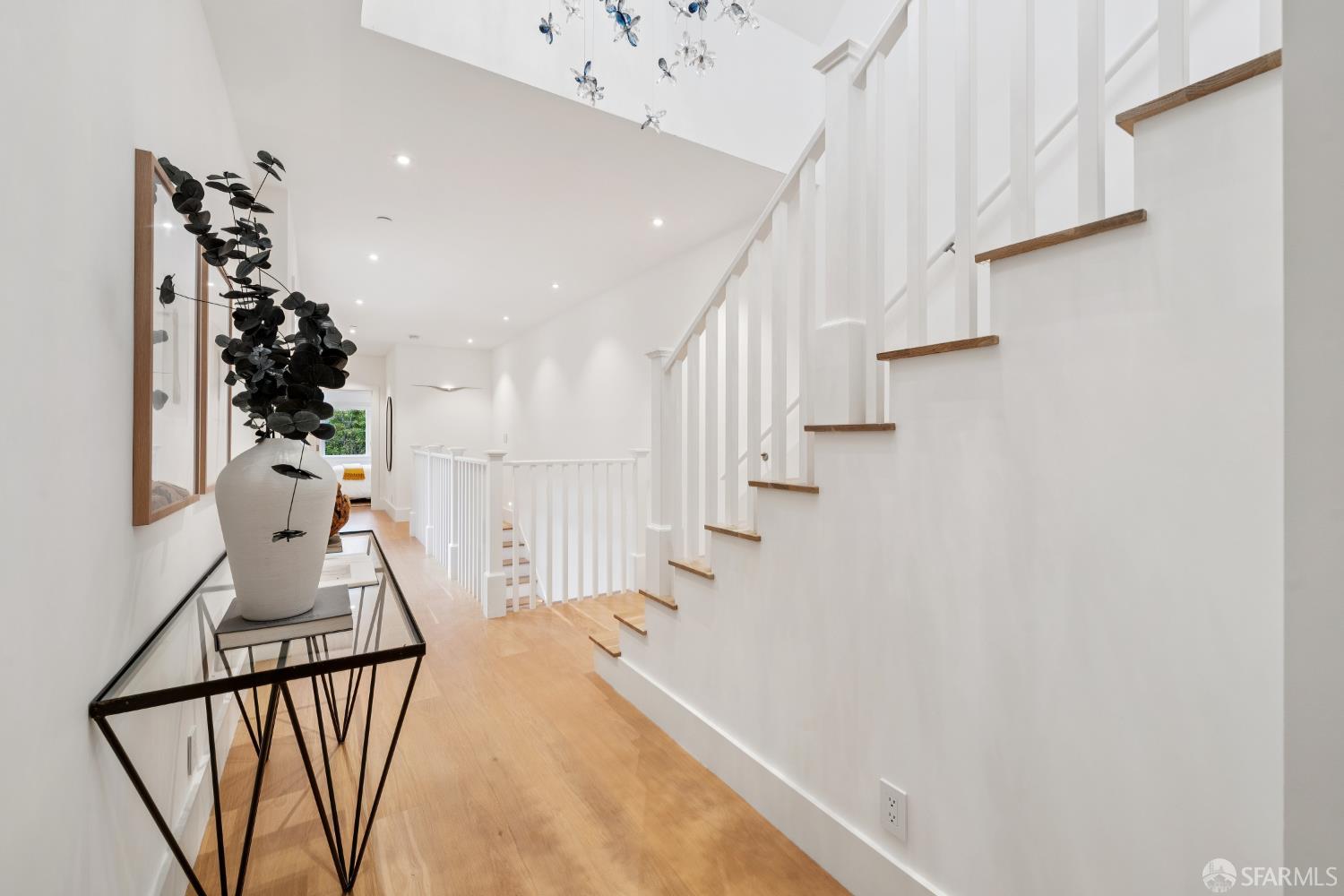 Detail Gallery Image 51 of 91 For 2550 Baker St, San Francisco,  CA 94123 - 5 Beds | 4/1 Baths