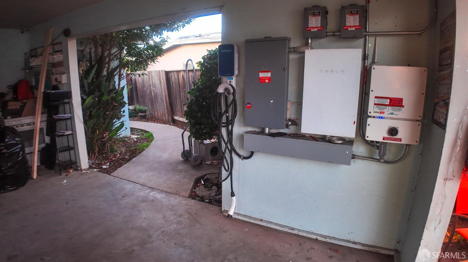 Detail Gallery Image 23 of 32 For 2719 Xavier St, East Palo Alto,  CA 94303 - 7 Beds | 4/1 Baths