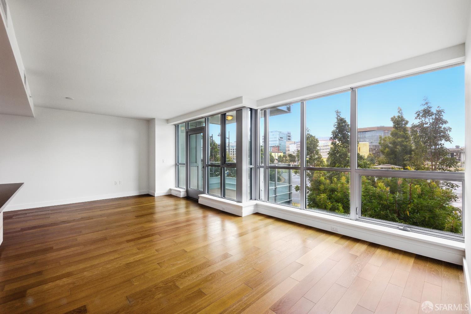 Photo #6: 425091359 Listing: Photo #6