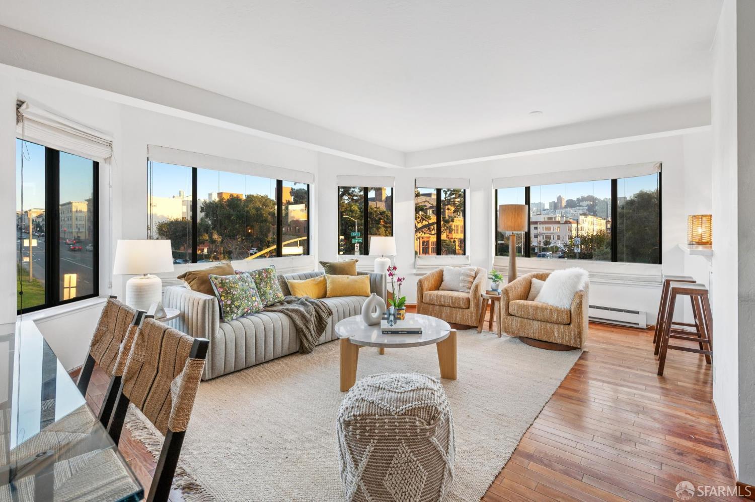 Detail Gallery Image 8 of 42 For 3501 Laguna St #208,  San Francisco,  CA 94123 - 1 Beds | 1 Baths