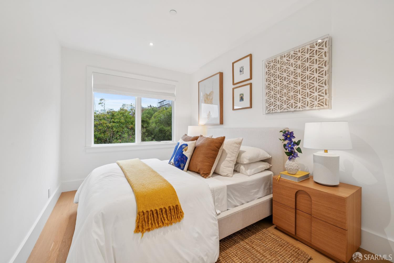 Detail Gallery Image 31 of 91 For 2550 Baker St, San Francisco,  CA 94123 - 5 Beds | 4/1 Baths