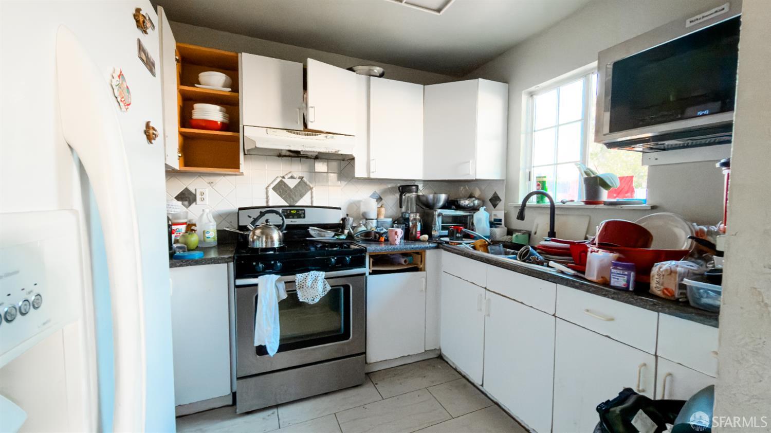 Detail Gallery Image 31 of 32 For 2719 Xavier St, East Palo Alto,  CA 94303 - 7 Beds | 4/1 Baths