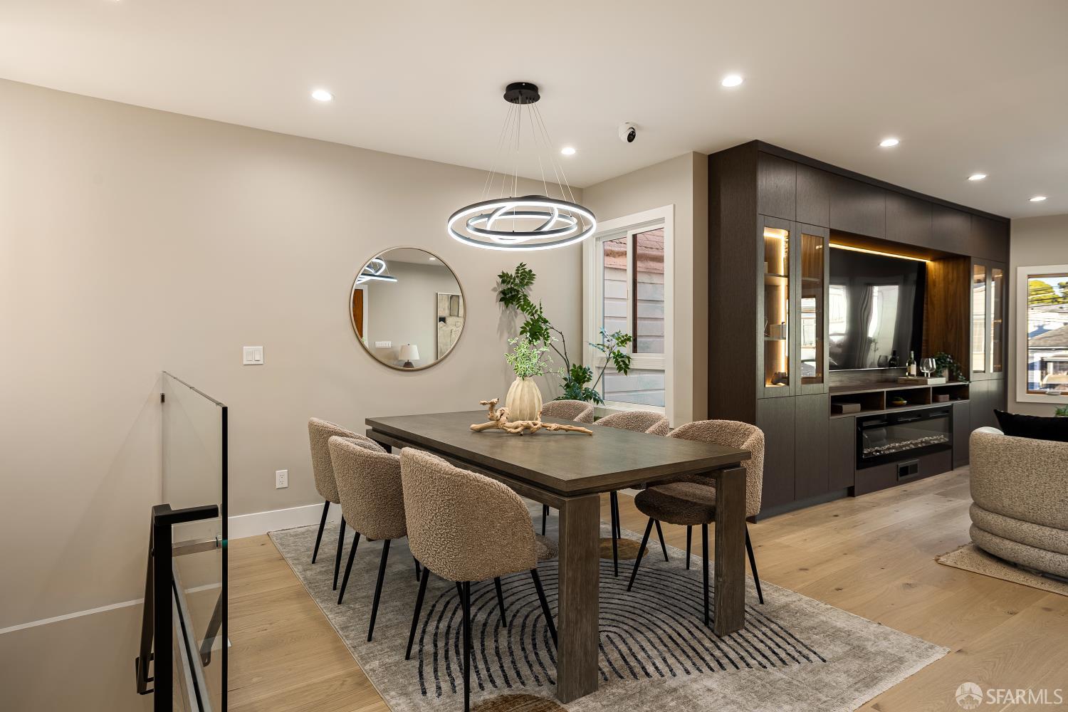 Detail Gallery Image 16 of 82 For 1047 Plymouth Ave, San Francisco,  CA 94112 - 4 Beds | 4 Baths