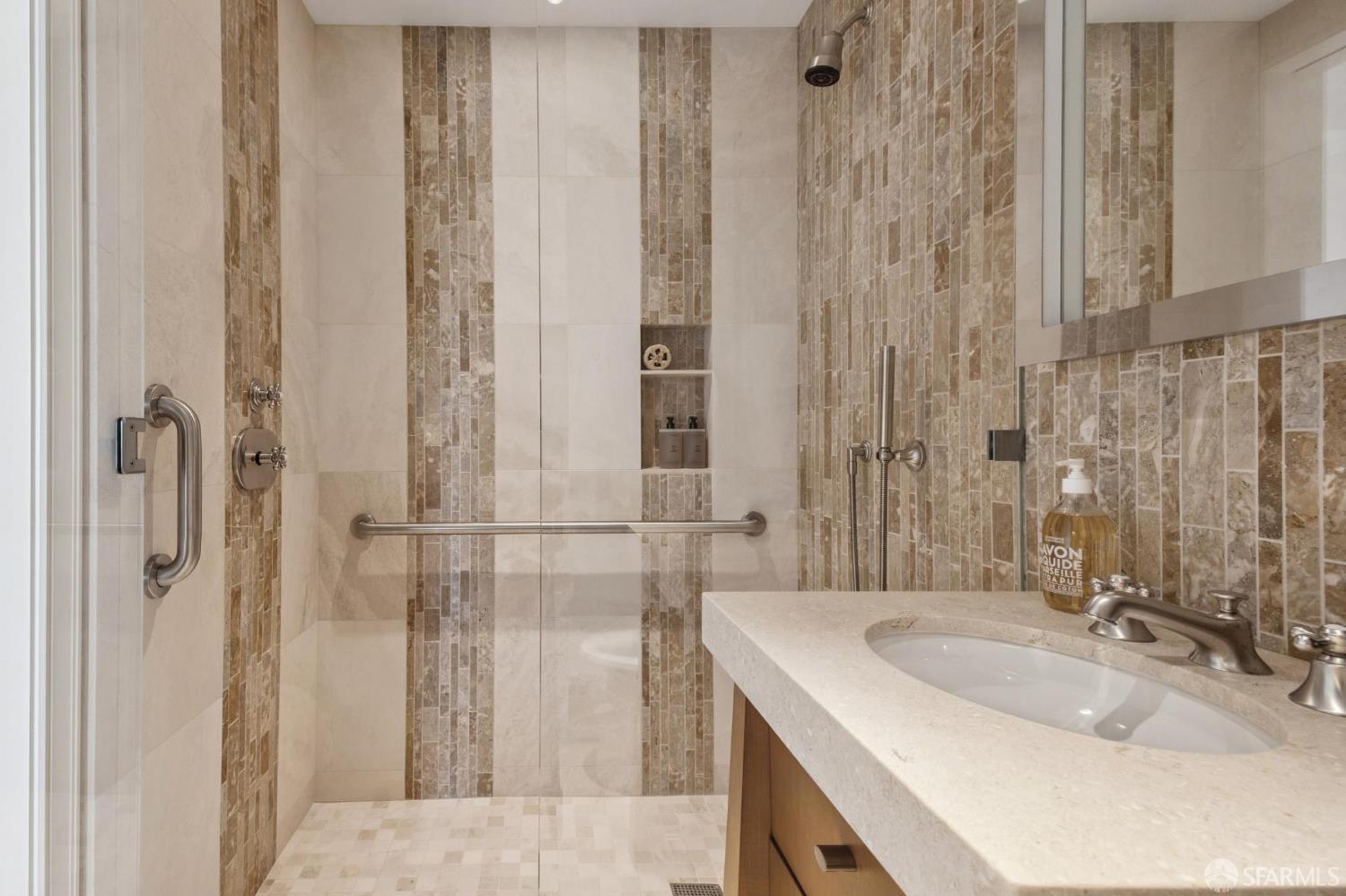 Photo #41: 425091049 Listing: Photo #41