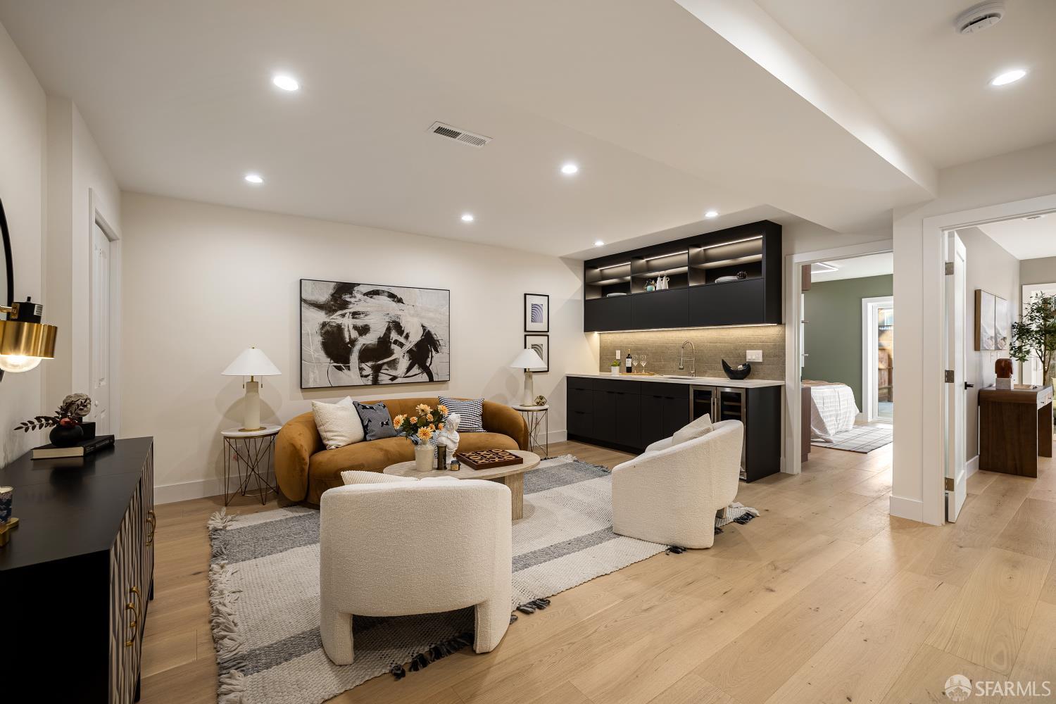 Detail Gallery Image 47 of 82 For 1047 Plymouth Ave, San Francisco,  CA 94112 - 4 Beds | 4 Baths