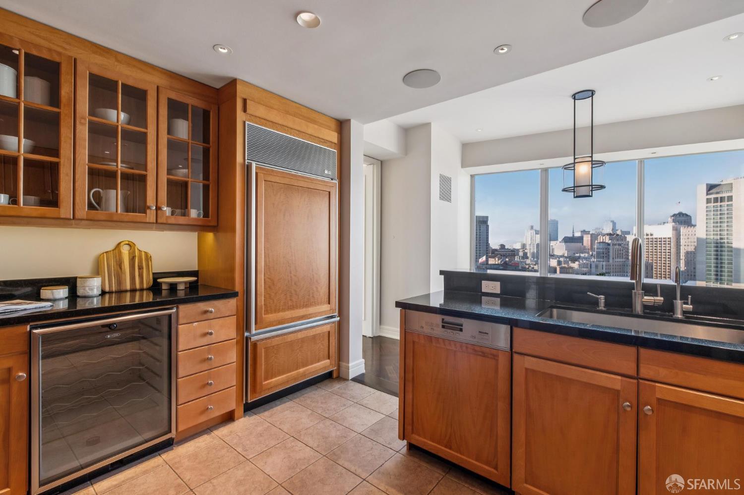 Photo #21: 425091049 Listing: Photo #21