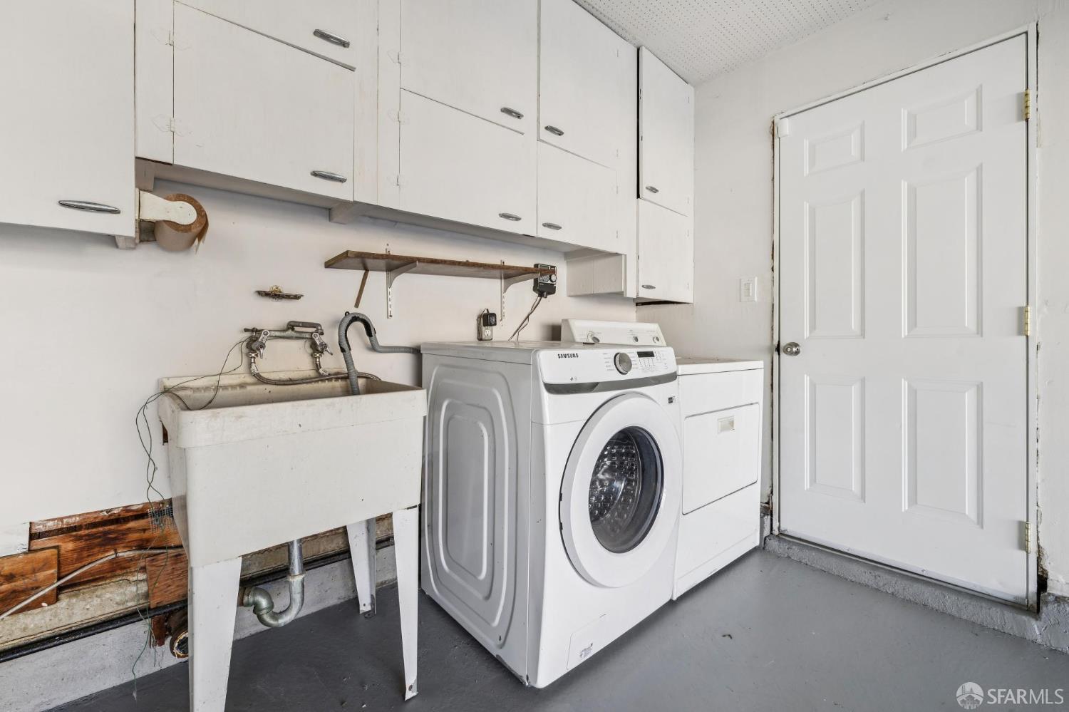 Detail Gallery Image 35 of 45 For 1231 Edgewood Way, South San Francisco,  CA 94080 - 3 Beds | 2 Baths