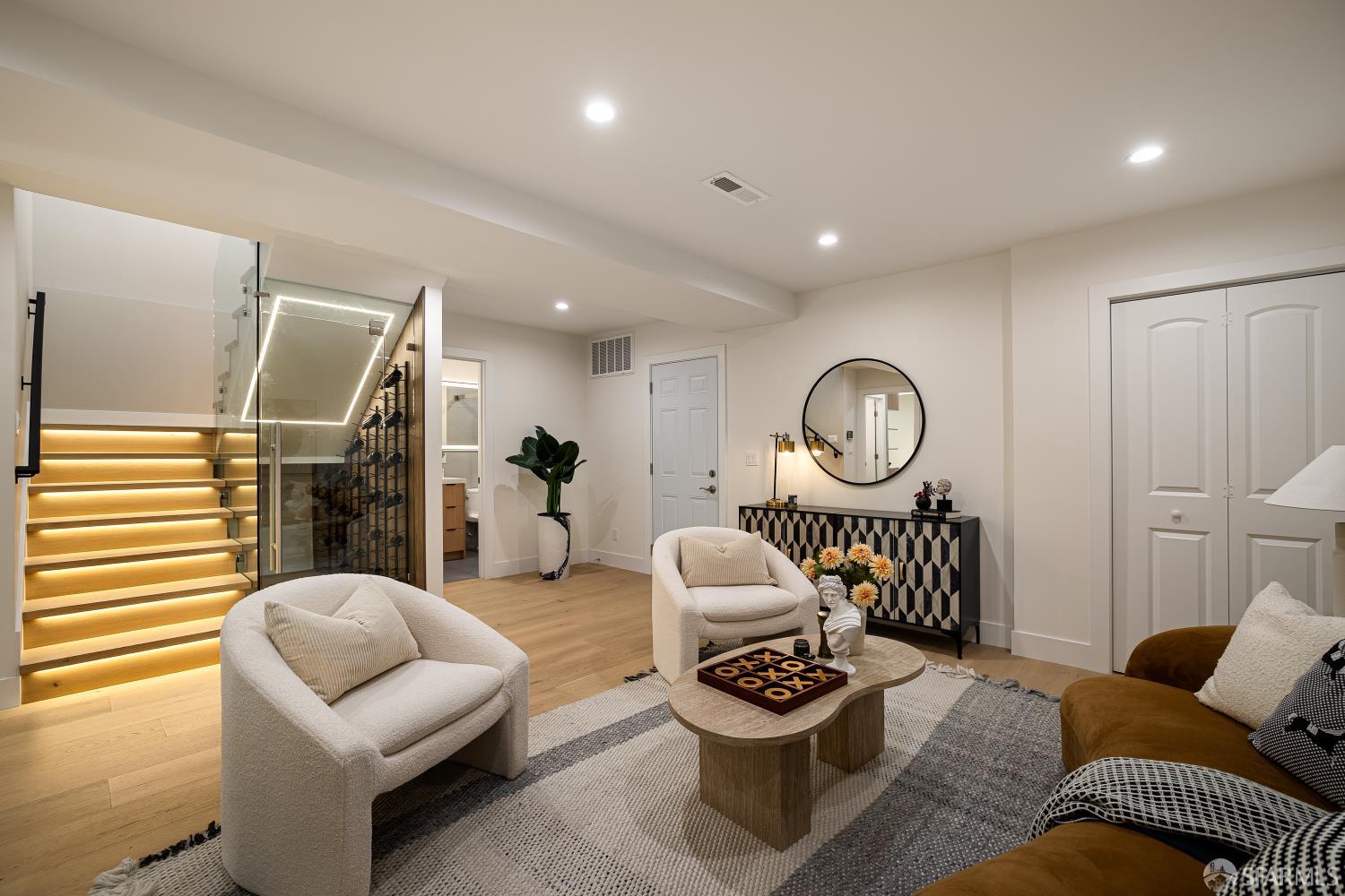 Detail Gallery Image 44 of 82 For 1047 Plymouth Ave, San Francisco,  CA 94112 - 4 Beds | 4 Baths