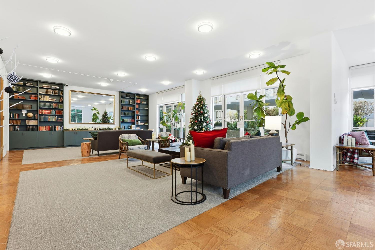 Photo #15: 425070347 Listing: Photo #15