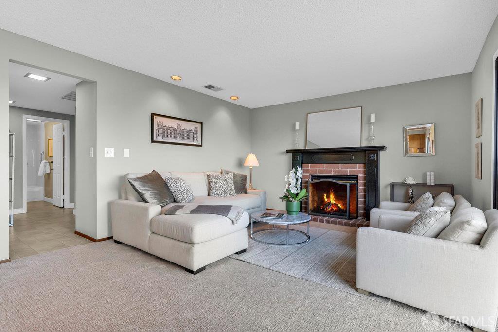 Detail Gallery Image 16 of 60 For 56 Seneca Ln, San Ramon,  CA 94583 - 4 Beds | 3 Baths