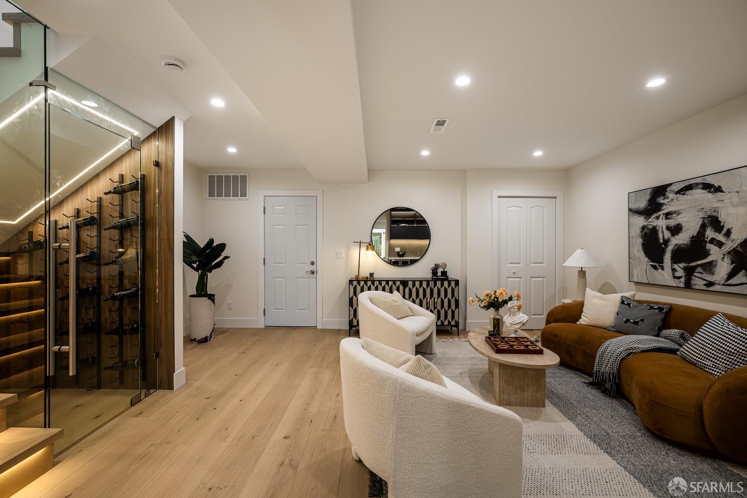 Detail Gallery Image 45 of 82 For 1047 Plymouth Ave, San Francisco,  CA 94112 - 4 Beds | 4 Baths