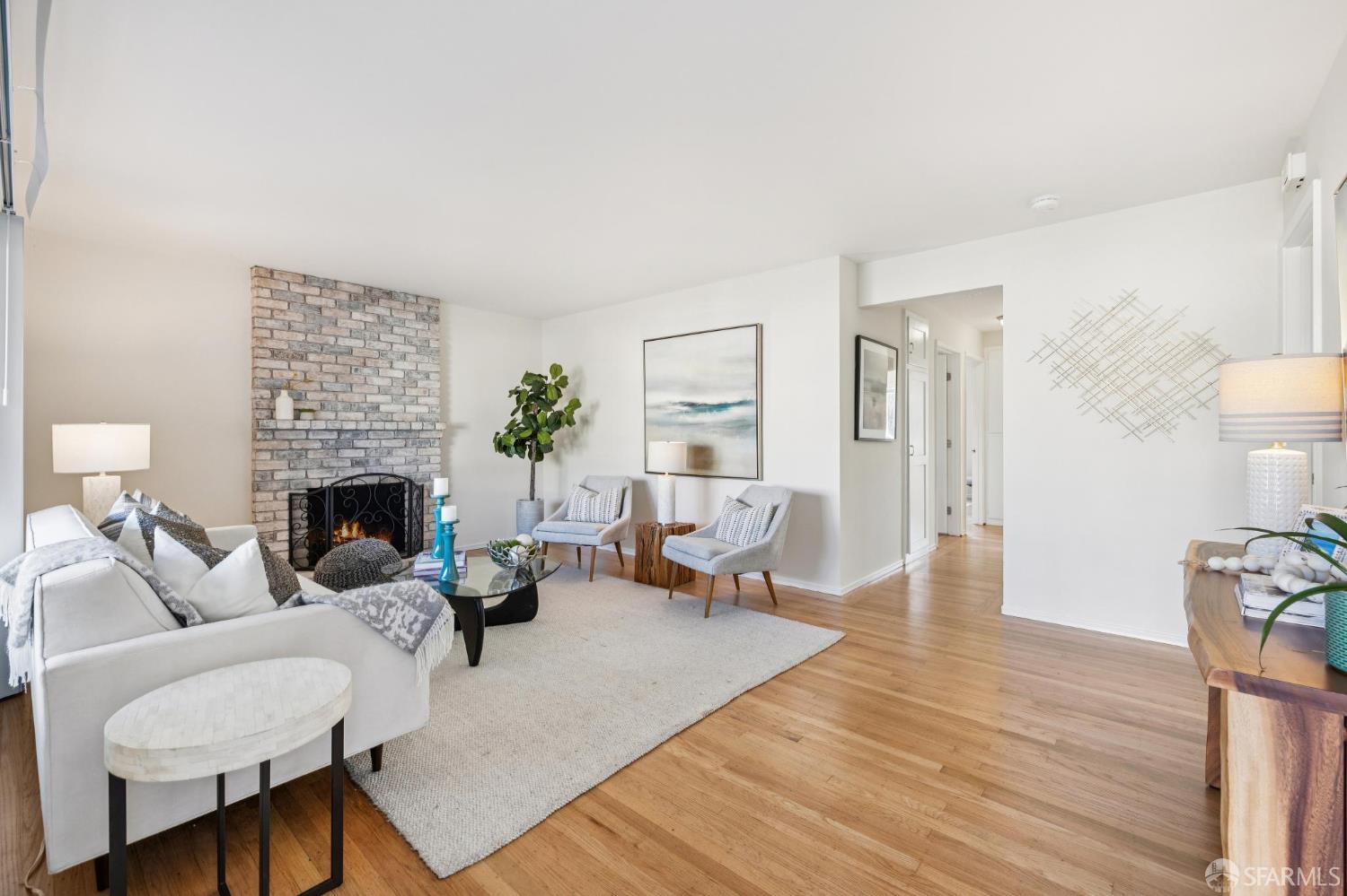 Detail Gallery Image 6 of 45 For 1231 Edgewood Way, South San Francisco,  CA 94080 - 3 Beds | 2 Baths