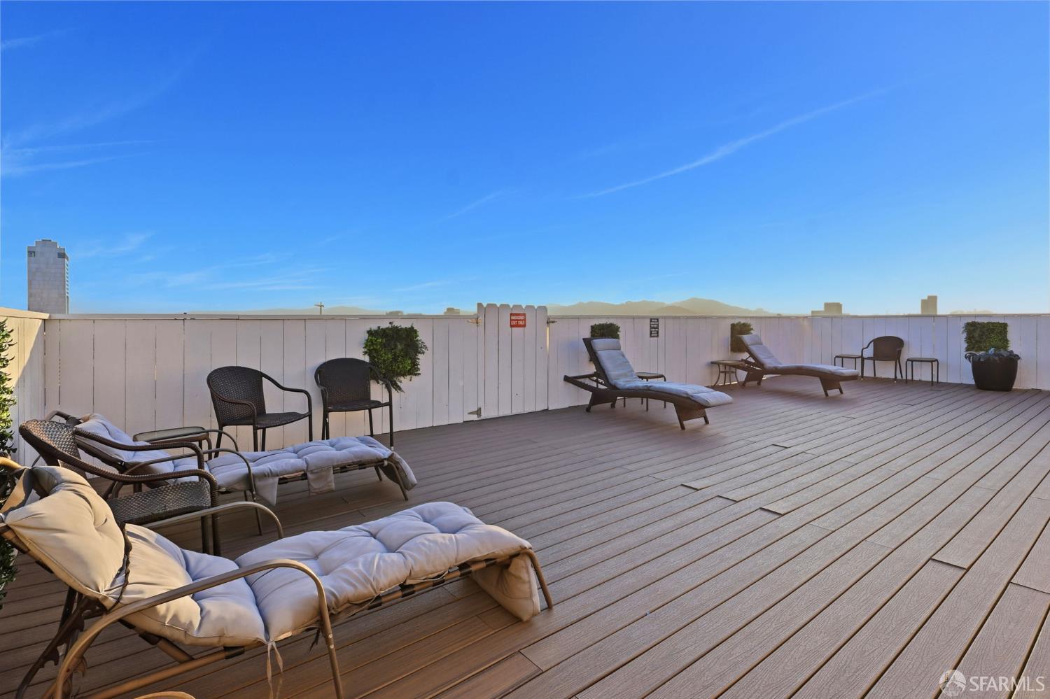 Photo #21: 425070347 Listing: Photo #21