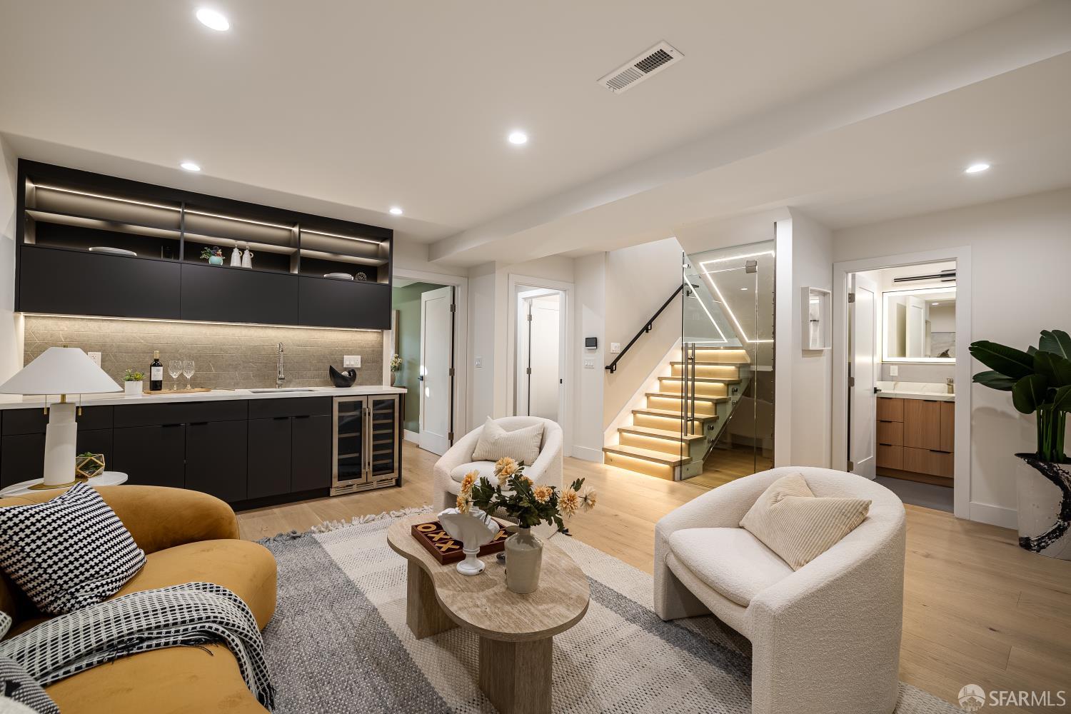 Detail Gallery Image 42 of 82 For 1047 Plymouth Ave, San Francisco,  CA 94112 - 4 Beds | 4 Baths