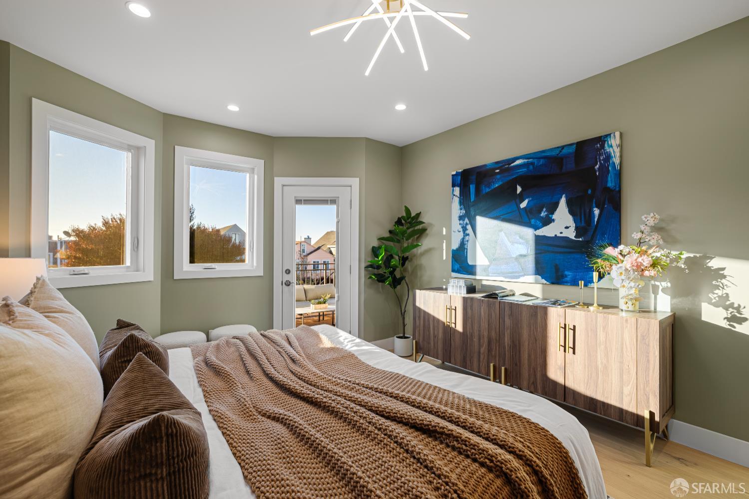 Detail Gallery Image 28 of 82 For 1047 Plymouth Ave, San Francisco,  CA 94112 - 4 Beds | 4 Baths