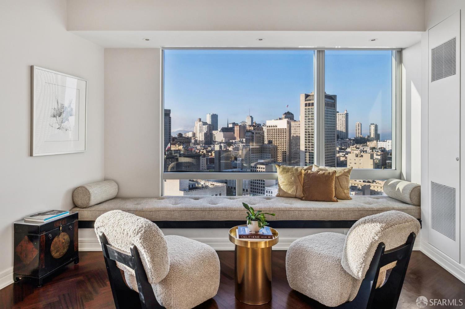 Photo #7: 425091049 Listing: Photo #7