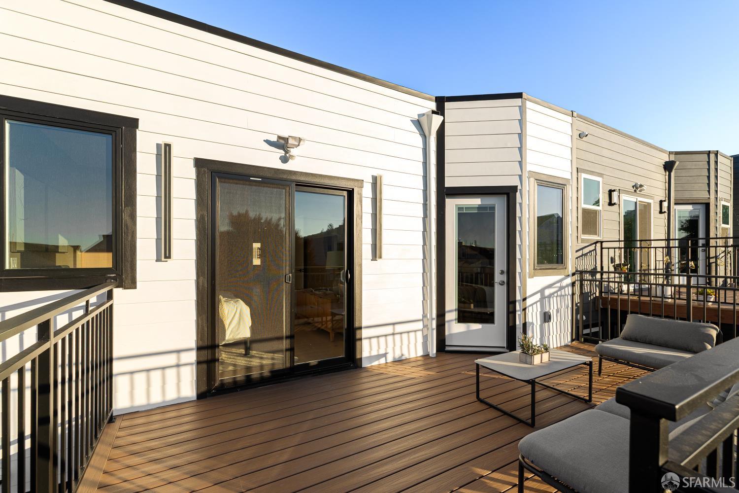 Detail Gallery Image 55 of 82 For 1047 Plymouth Ave, San Francisco,  CA 94112 - 4 Beds | 4 Baths