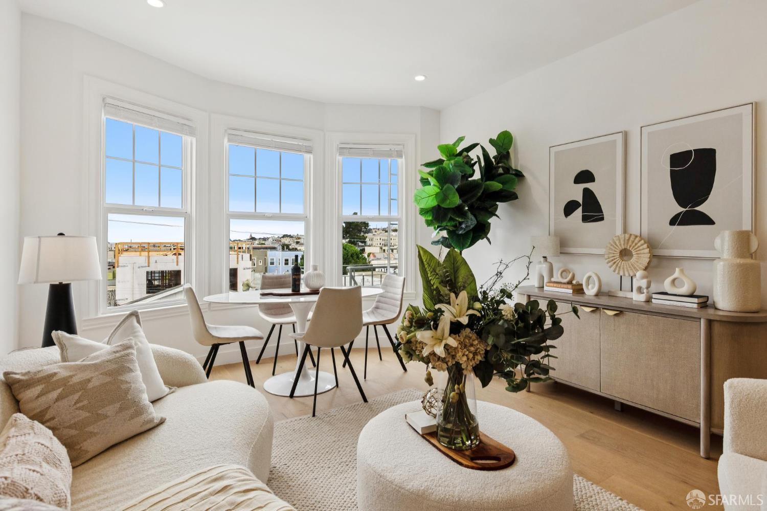 Detail Gallery Image 2 of 13 For 880 26th Ave #3,  San Francisco,  CA 94121 - 2 Beds | 1 Baths