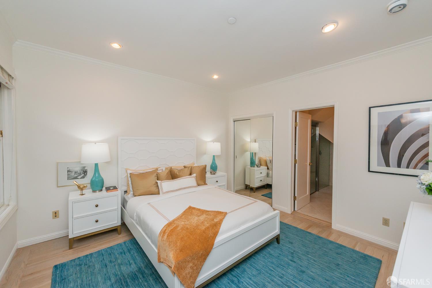 Detail Gallery Image 22 of 27 For 1183 Chestnut St, San Francisco,  CA 94109 - – Beds | – Baths