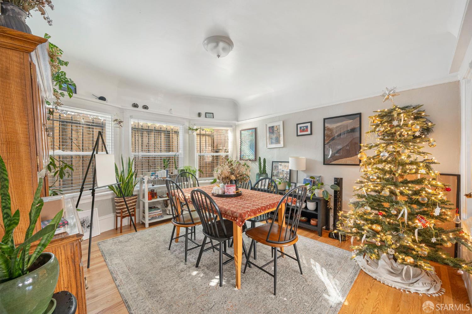 Detail Gallery Image 14 of 82 For 2941 Harrison St, Oakland,  CA 94611 - – Beds | – Baths