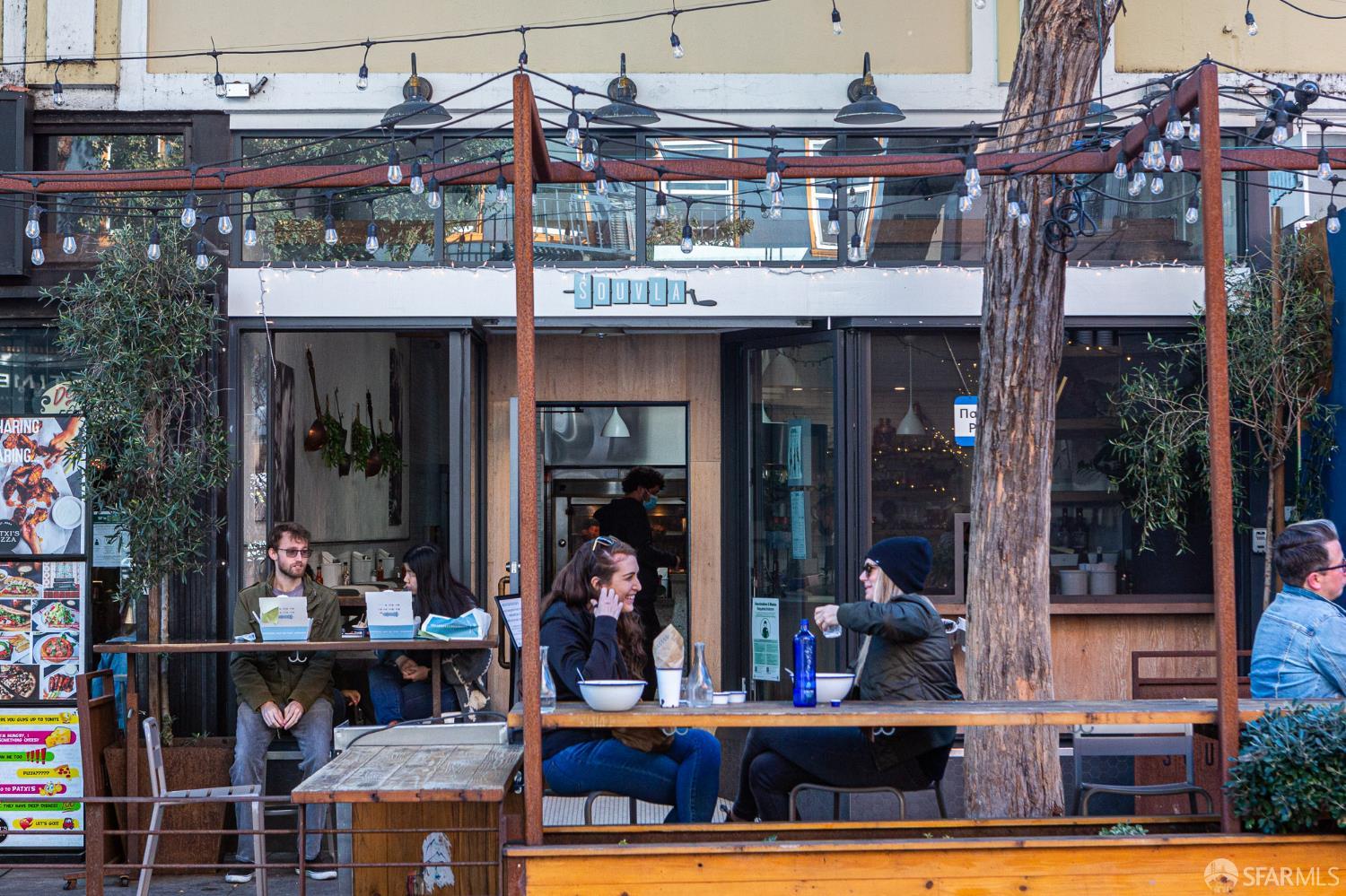 Detail Gallery Image 42 of 47 For 55 Zampa Ln #3,  San Francisco,  CA 94115 - 3 Beds | 2 Baths