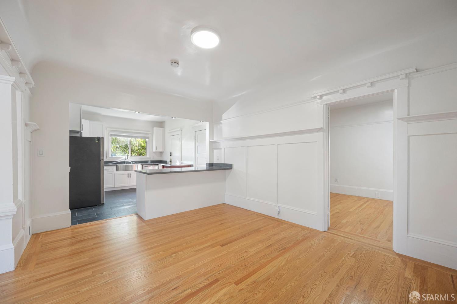 Detail Gallery Image 5 of 82 For 2941 Harrison St, Oakland,  CA 94611 - – Beds | – Baths