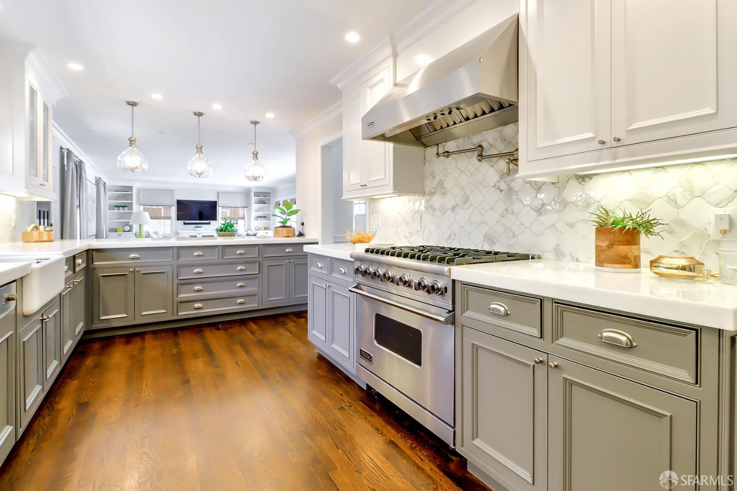 Detail Gallery Image 5 of 33 For 1640 University Ave, San Jose,  CA 95126 - 6 Beds | 4/1 Baths