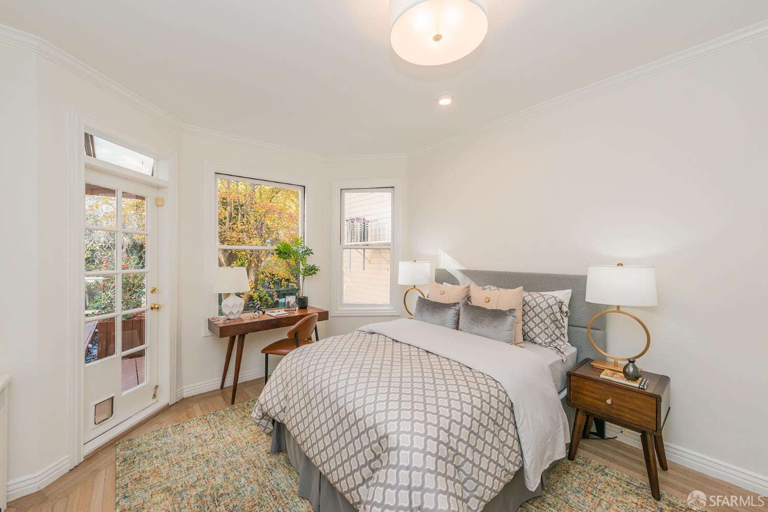 Detail Gallery Image 13 of 27 For 1183 Chestnut St, San Francisco,  CA 94109 - – Beds | – Baths