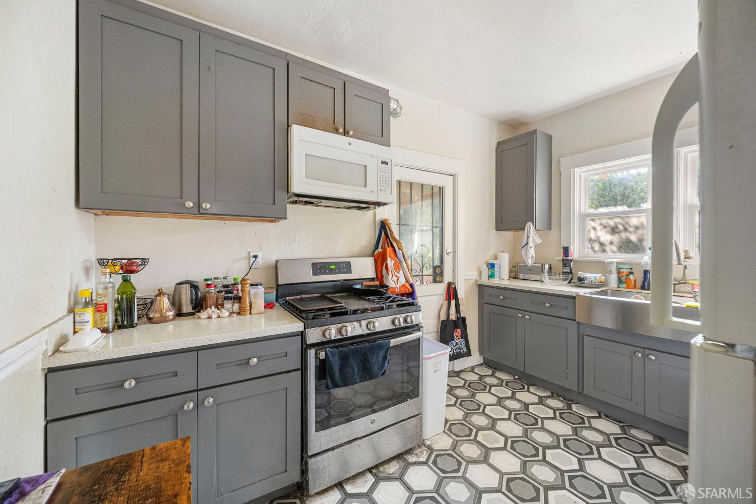 Detail Gallery Image 40 of 82 For 2941 Harrison St, Oakland,  CA 94611 - – Beds | – Baths