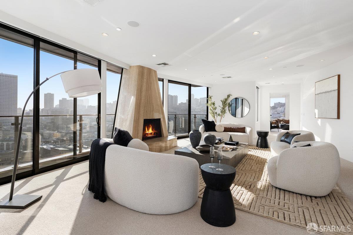 Detail Gallery Image 6 of 58 For 455 Vallejo St Ph7,  San Francisco,  CA 94133 - 3 Beds | 3/2 Baths