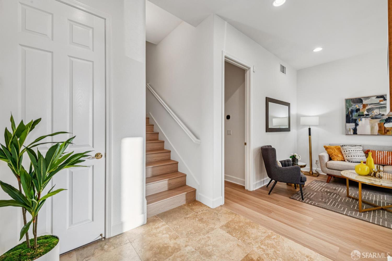 Photo #49: 425091702 Listing: Photo #49