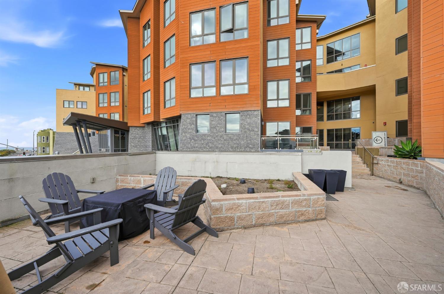 Detail Gallery Image 49 of 51 For 3535 Wawona St #415,  San Francisco,  CA 94116 - 2 Beds | 2 Baths