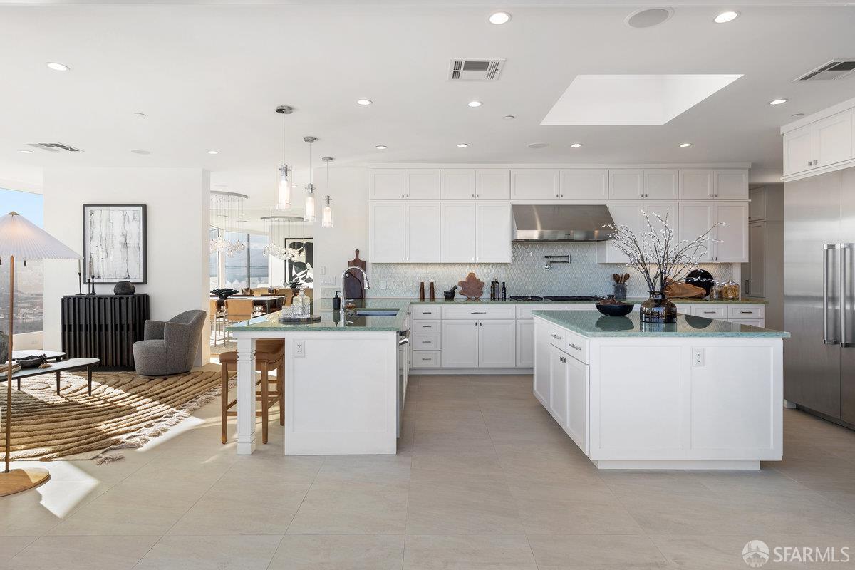 Detail Gallery Image 17 of 58 For 455 Vallejo St Ph7,  San Francisco,  CA 94133 - 3 Beds | 3/2 Baths