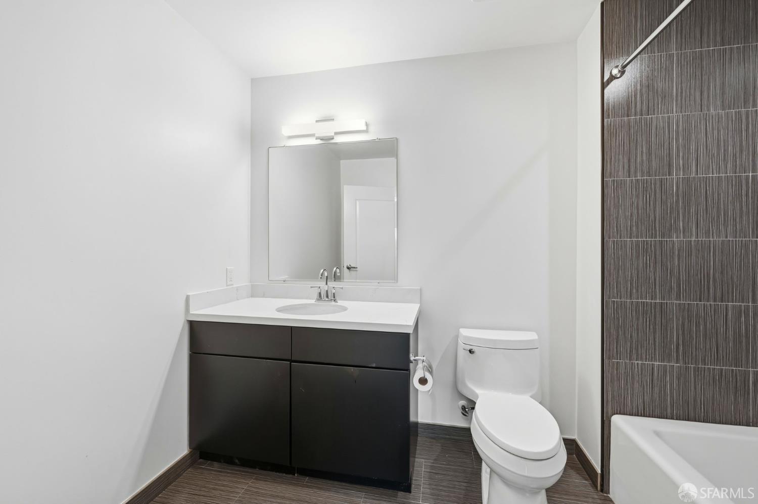 Detail Gallery Image 24 of 51 For 3535 Wawona St #415,  San Francisco,  CA 94116 - 2 Beds | 2 Baths