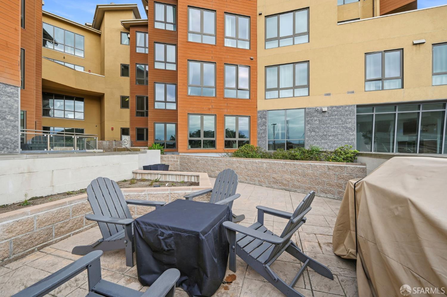 Detail Gallery Image 48 of 51 For 3535 Wawona St #415,  San Francisco,  CA 94116 - 2 Beds | 2 Baths