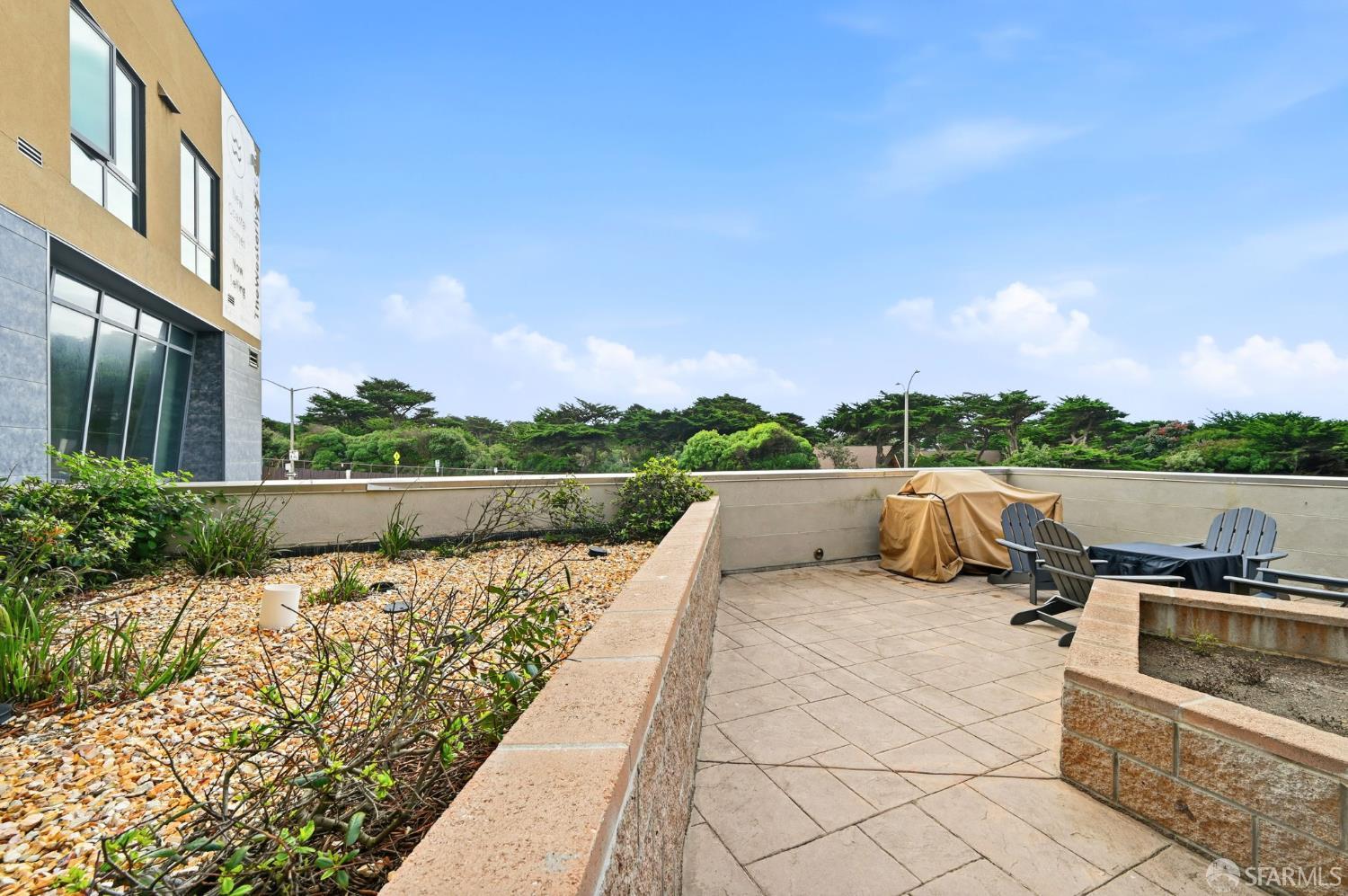 Detail Gallery Image 46 of 51 For 3535 Wawona St #415,  San Francisco,  CA 94116 - 2 Beds | 2 Baths