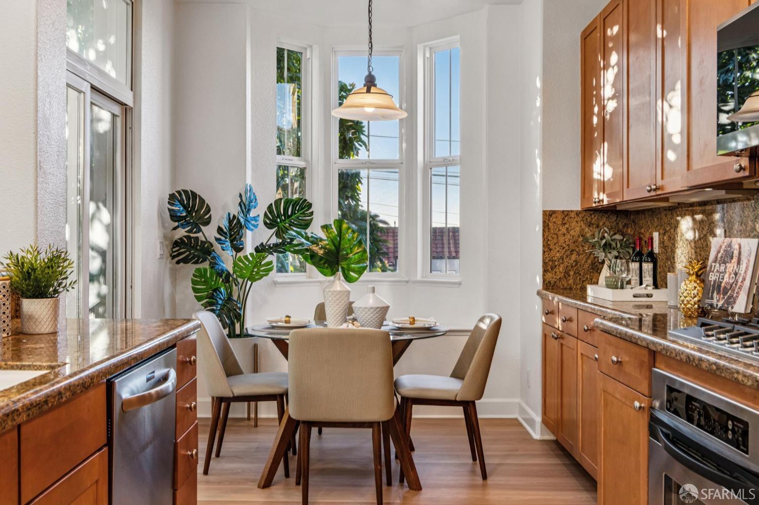 Photo #19: 425091702 Listing: Photo #19