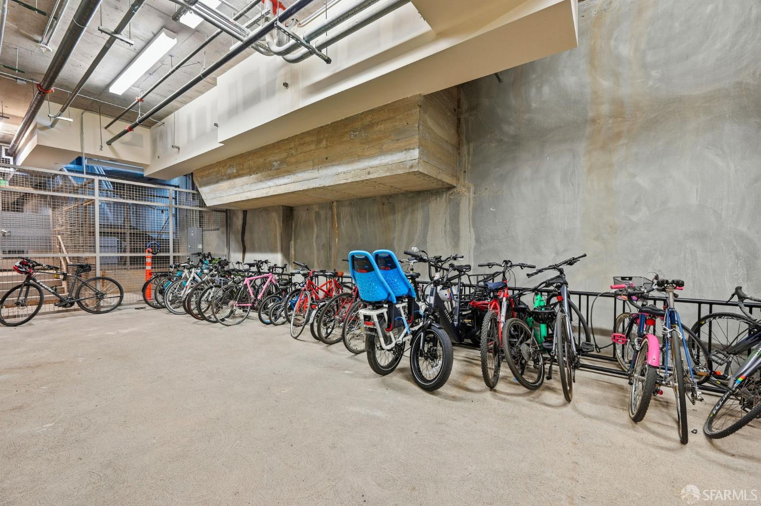 Detail Gallery Image 40 of 51 For 3535 Wawona St #415,  San Francisco,  CA 94116 - 2 Beds | 2 Baths