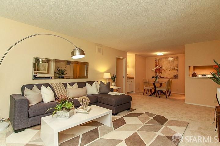 Detail Gallery Image 6 of 14 For 950 Duncan St 201e,  San Francisco,  CA 94131 - 2 Beds | 1 Baths