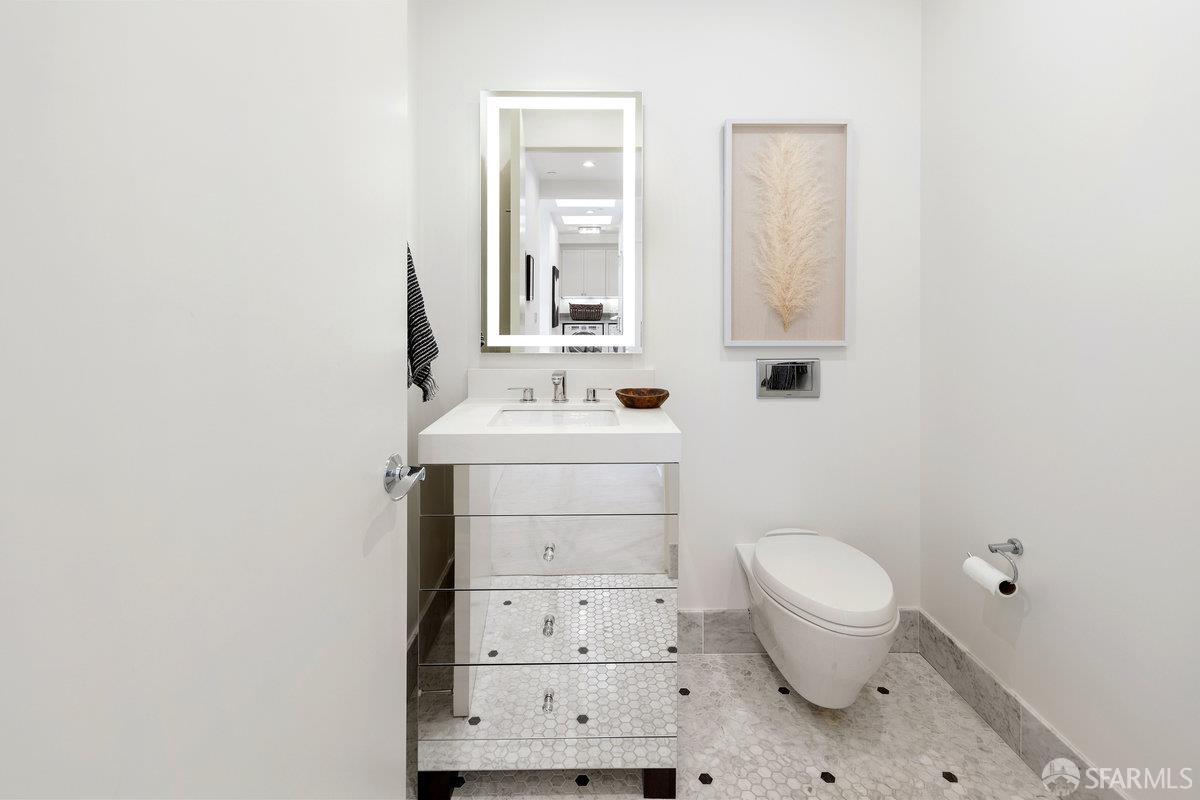 Detail Gallery Image 42 of 58 For 455 Vallejo St Ph7,  San Francisco,  CA 94133 - 3 Beds | 3/2 Baths